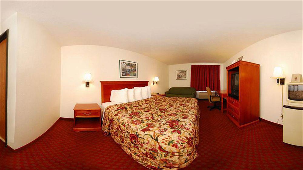 ซูเปอร์ 8 บาย วินด์แฮม ทรอย อิลลินอยส์/เซนต์หลุยส์ แอเรีย Hotel Troy ภายนอก รูปภาพ